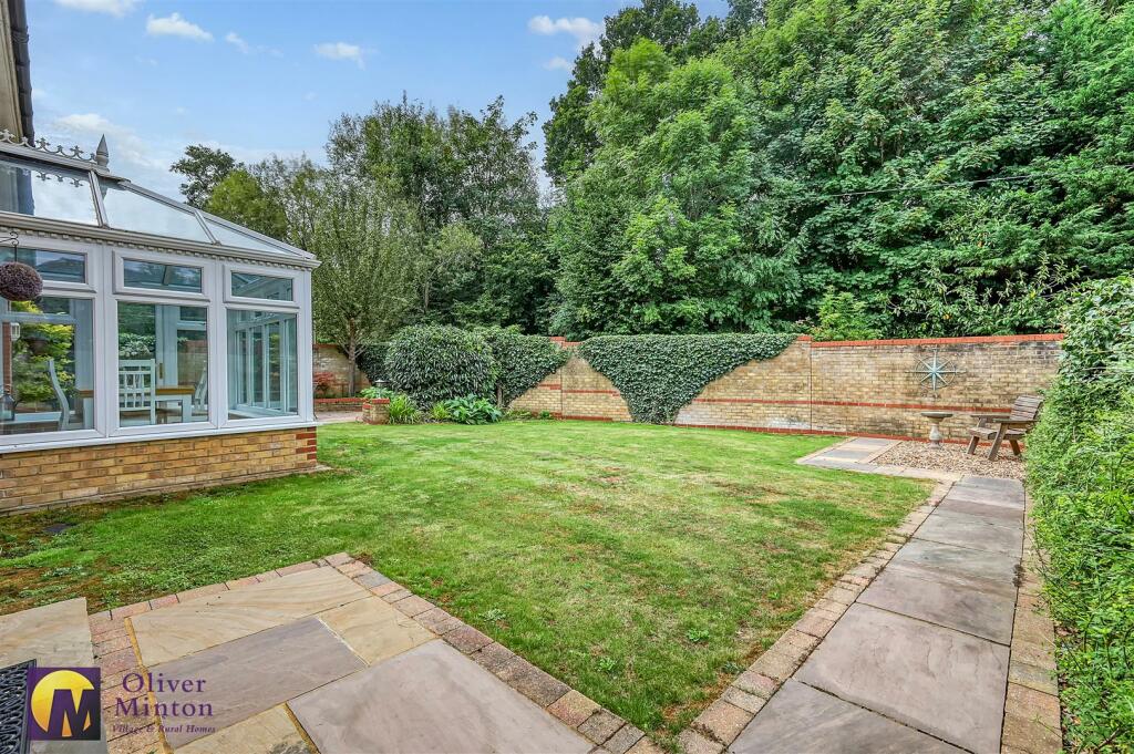 Additional image 48 of Little Brook Road, Roydon