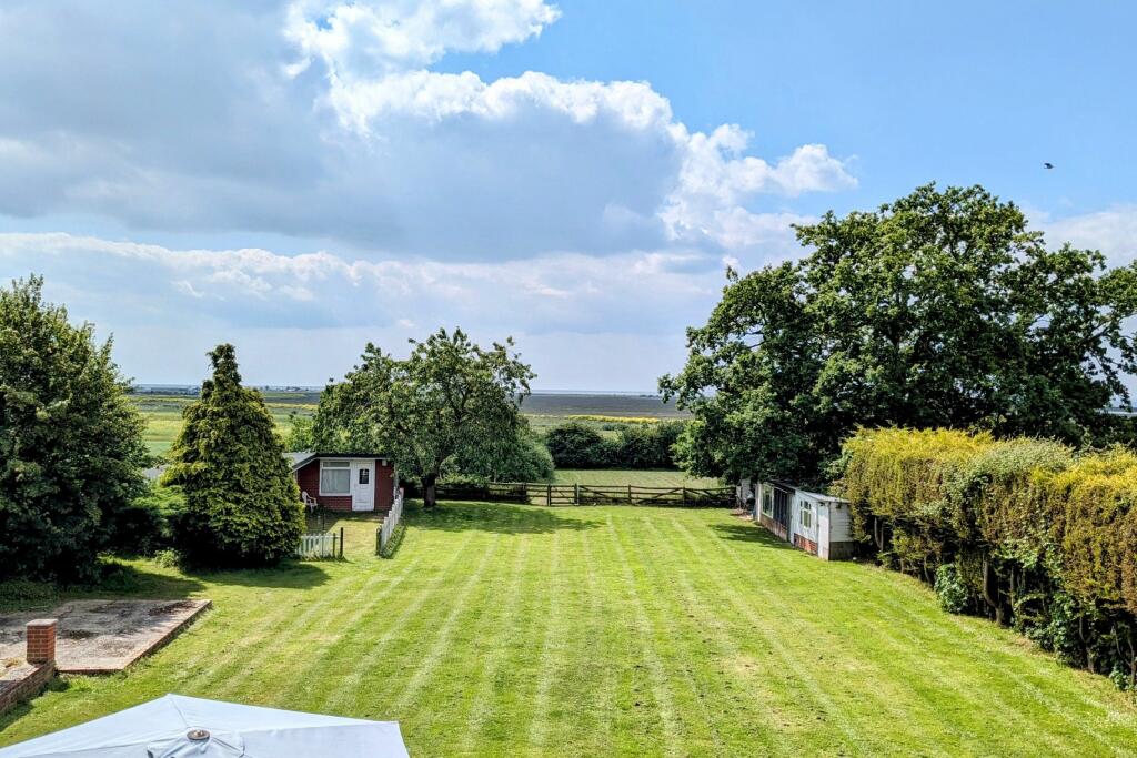 Additional image 14 of Dumont Avenue, St Osyth Village