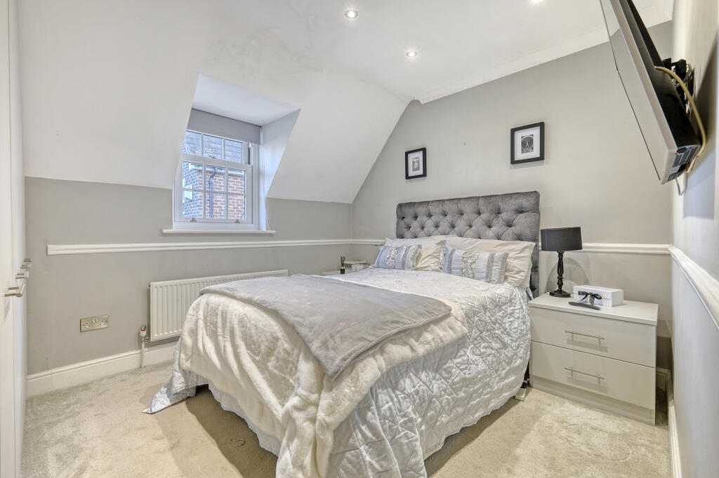 Additional image 4 of Cambridge Close, Stock, CM4