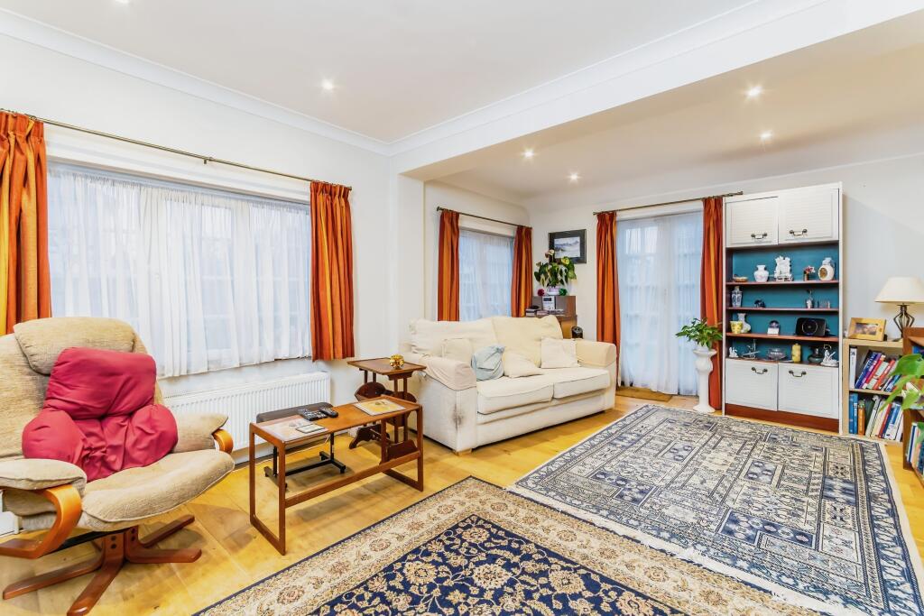 Additional image 13 of Birch Avenue, Caterham, Surrey, CR3