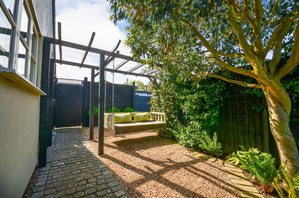 Additional image 24 of The Avenue, West Bergholt, Colchester, Essex, CO6