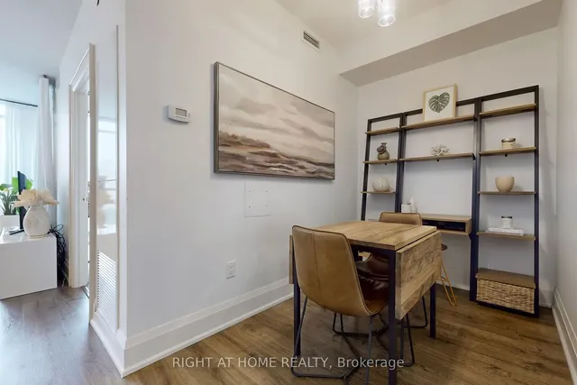 Additional image 20 of 30 Roehampton Ave Unit 1506