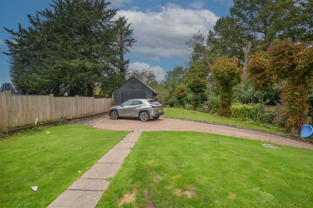 Additional image 25 of Dark Lane, Great Warley, Brentwood
