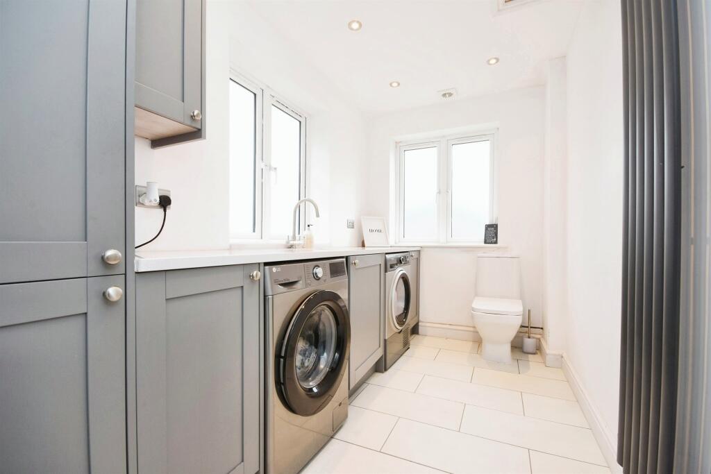 Additional image 4 of Brook Meadow, Sible Hedingham, Halstead