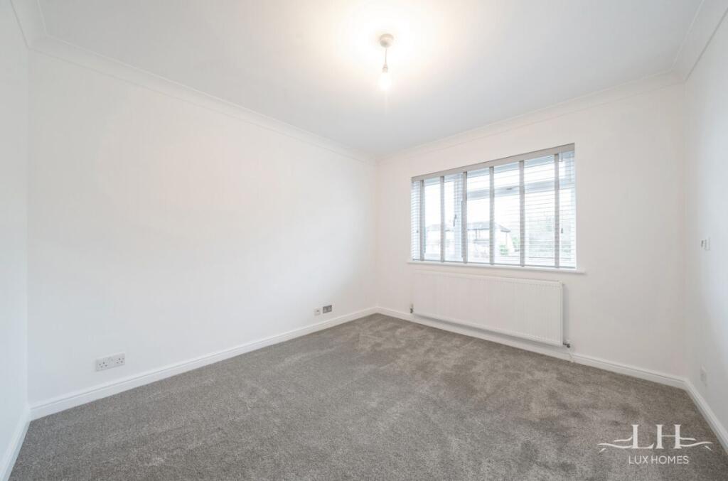 Additional image 12 of Doddinghurst Road, Brentwood