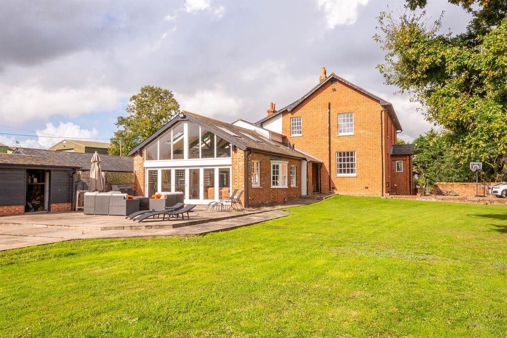 Additional image 26 of Workhouse Lane, South Woodham Ferrers, Chelmsford