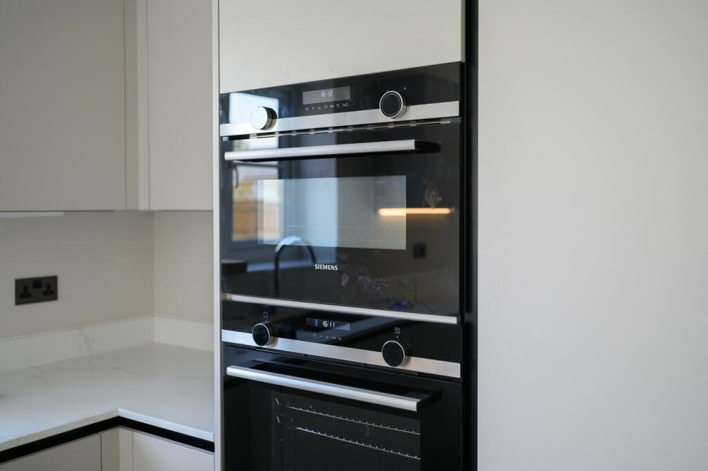 Additional image 18 of North Drive, Brentwood, CM13