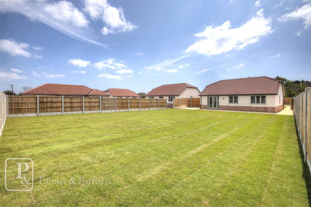 Additional image 23 of Madeleine Gardens, Great Holland, Frinton-On-Sea, CO13