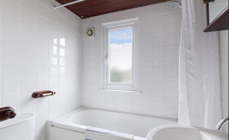 Additional image 6 of Graham Avenue, Mitcham