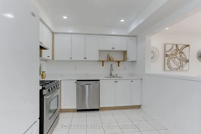 Additional image 10 of 39 Caruso Dr