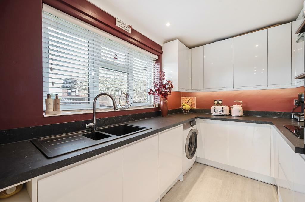 Additional image 10 of Tindale Close, Sanderstead, CR2 0RT