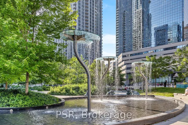 Additional image 31 of 44 Gerrard St Unit PH1