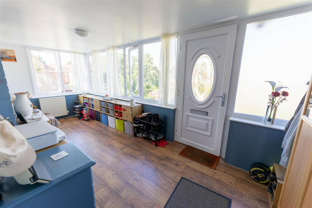 Additional image 9 of Wash Lane, Clacton-On-Sea, CO15 1