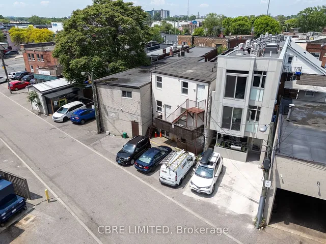 Additional image 4 of 3335 Dundas St