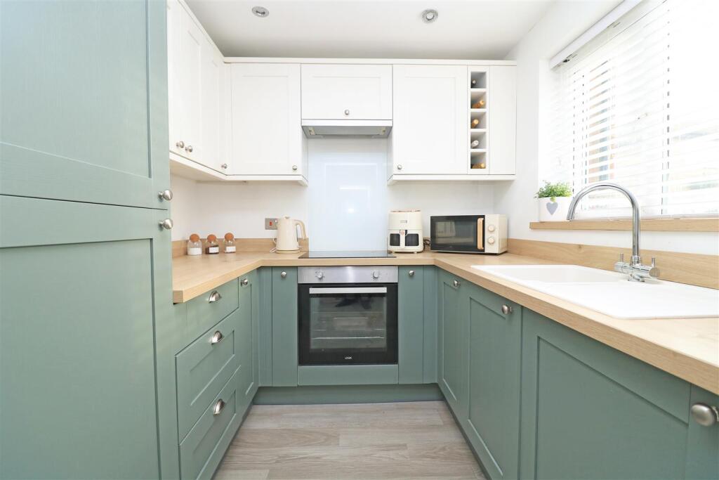 Additional image 6 of Villiers Place, Boreham