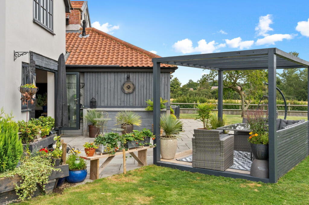 Additional image 40 of Fyfield Road, Ongar, CM5 0HQ