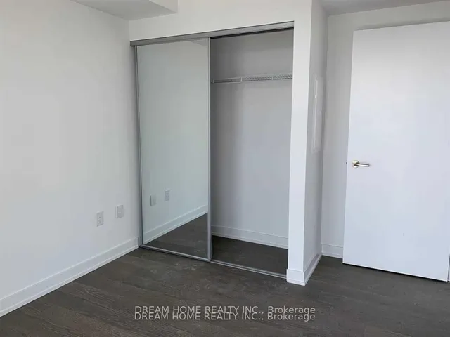 Additional image 10 of 11 Wellesley St Unit 2811