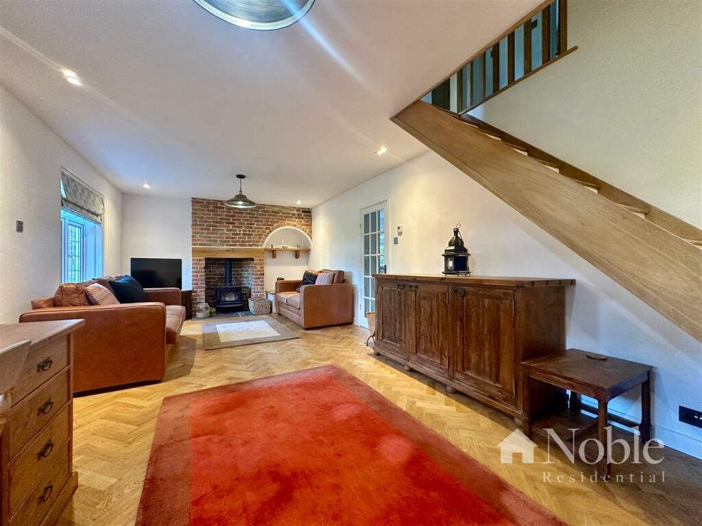 Additional image 8 of Thorndon Gate, Ingrave, Brentwood