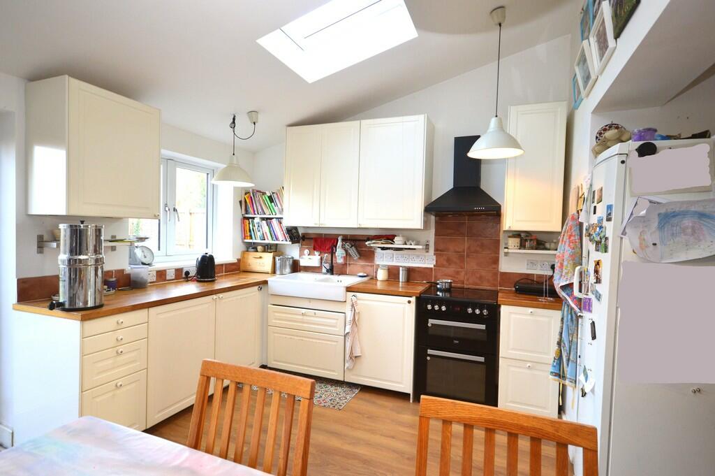 Additional image 7 of Rosabelle Avenue, Wivenhoe