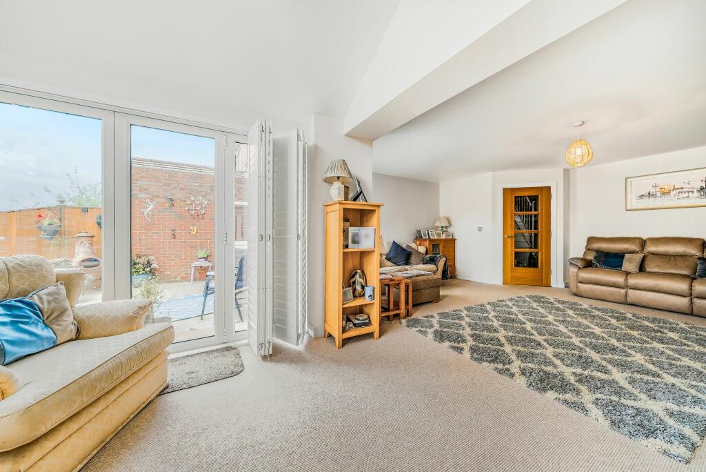 Additional image 5 of Willow Mews, Caterham, CR3