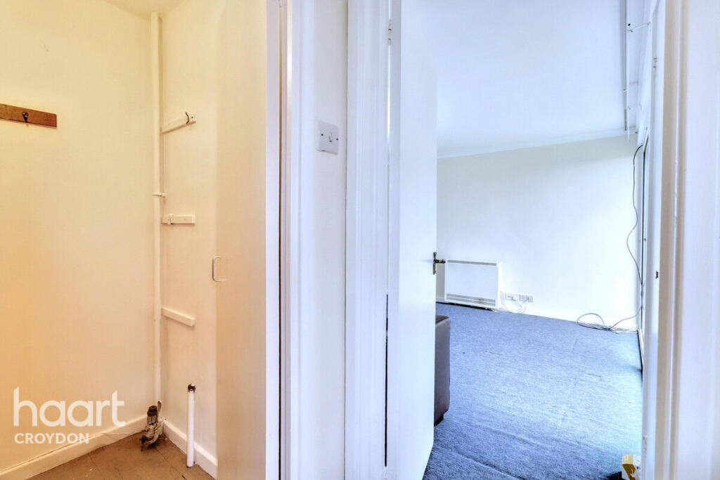 Additional image 10 of Haling Park Road, South Croydon