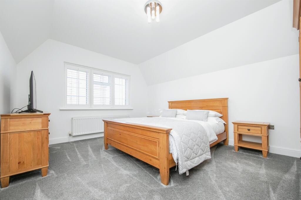 Additional image 10 of The Approach, Clacton-On-Sea