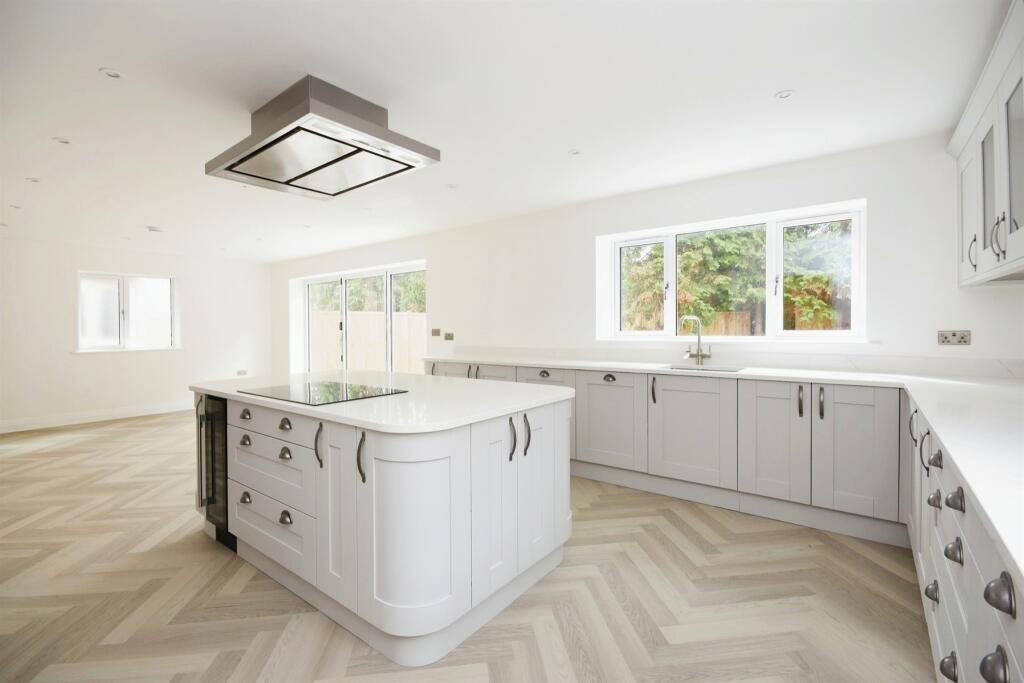 Additional image 4 of Nags Mews, Nags Head Lane, Brentwood