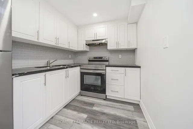 Additional image 24 of 13 Maple Beach Cres