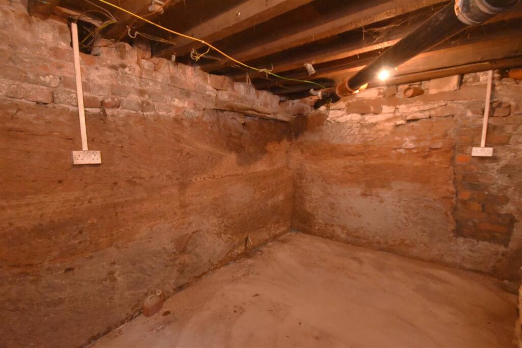 Additional image 13 of Liverpool Road, Neston, Cheshire