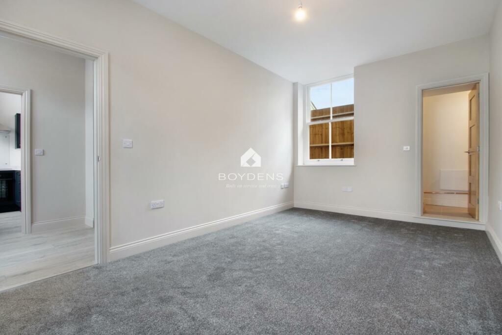 Additional image 4 of High Street, Kelvedon, CO5 9JD