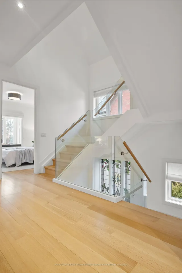 Additional image 16 of 182 Crescent Rd