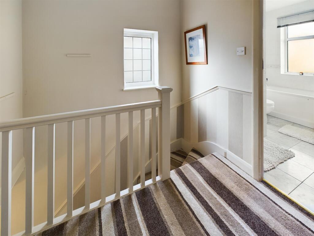 Additional image 15 of St. Andrews Road, Coulsdon