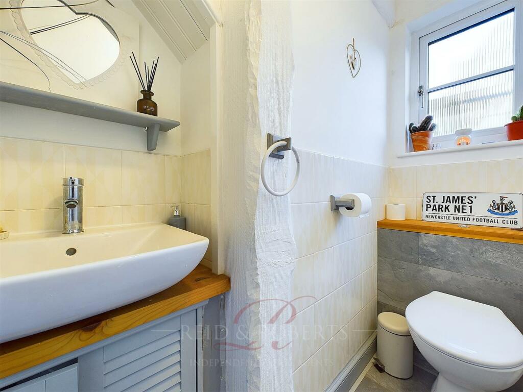 Additional image 13 of Tai Tudors, Pantymwyn, Mold