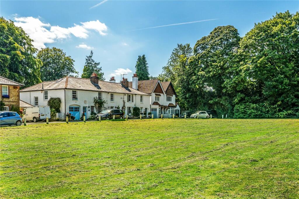 Additional image 16 of The Green, Woldingham, Surrey, CR3