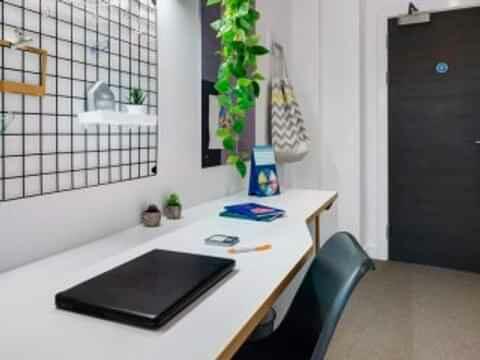 Additional image 3 of Studio Gold, 27 Magdalen Street, COLCHESTER, CO1 2ZT