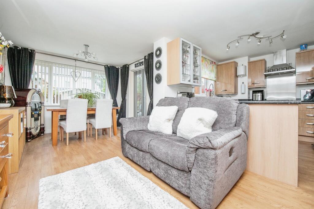 Additional image 21 of Lungley Rise, COLCHESTER