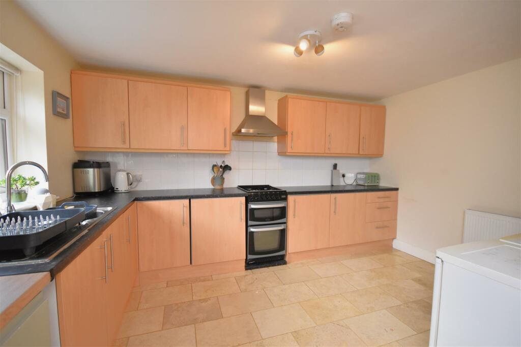 Additional image 4 of Olive Drive, Neston