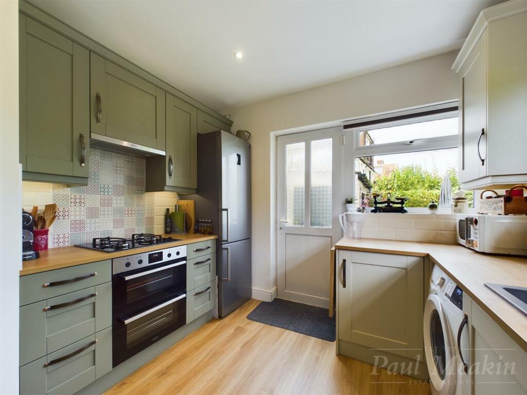 Additional image 19 of Mitchley Hill, South Croydon