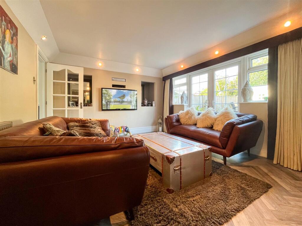 Additional image 3 of West Ley, Burnham-On-Crouch