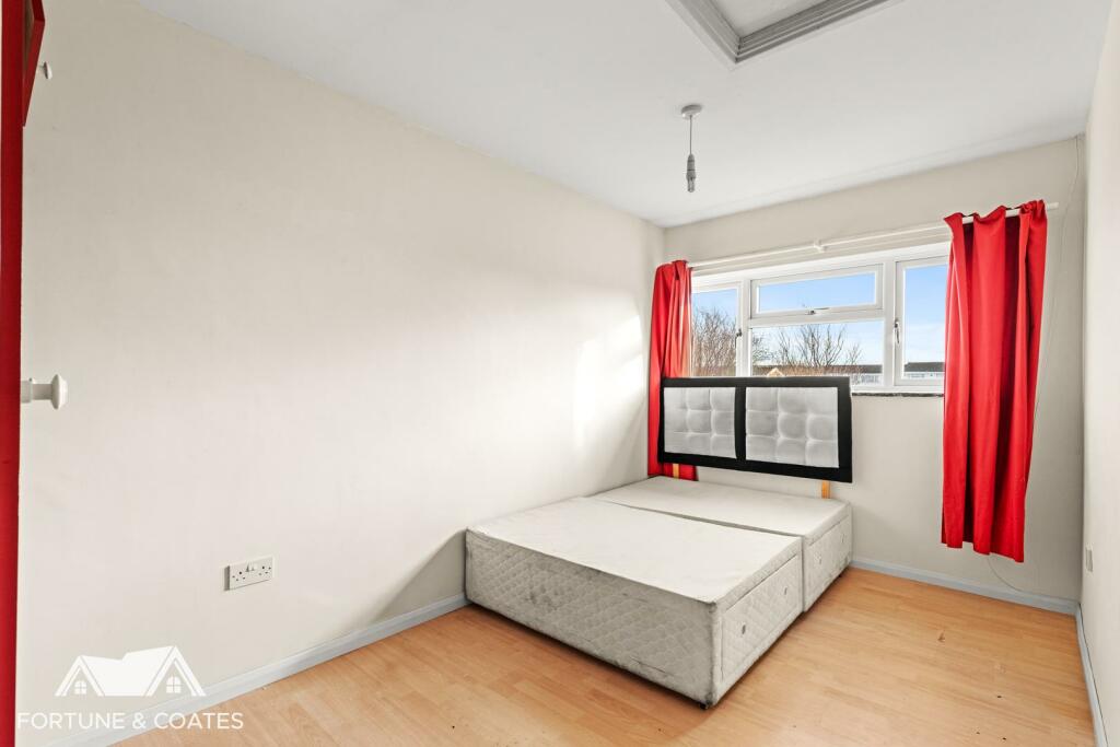 Additional image 10 of Barn Mead, Harlow