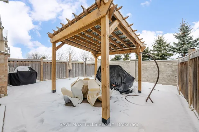 Additional image 38 of 26 Beachville Circ