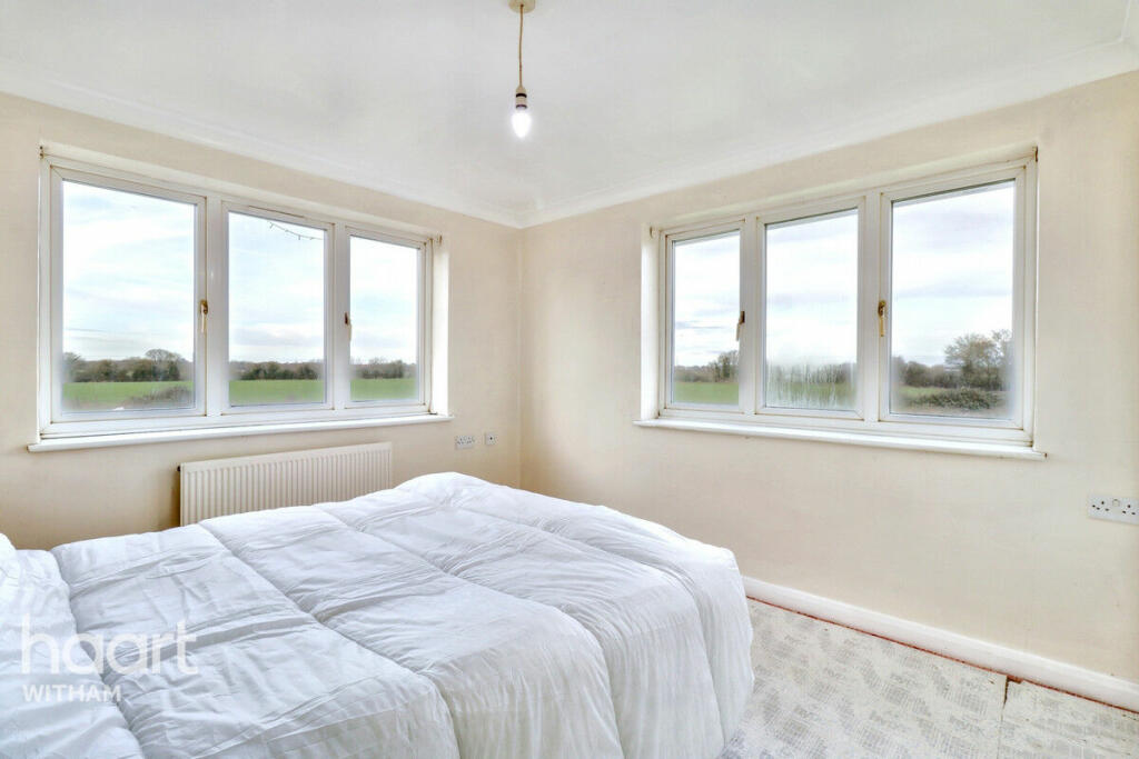 Additional image 7 of Weaversfield, Silver End