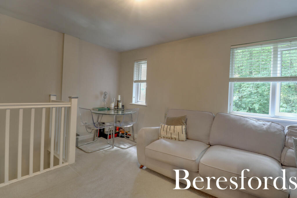 Additional image 4 of Spalt Close, Hutton, CM13