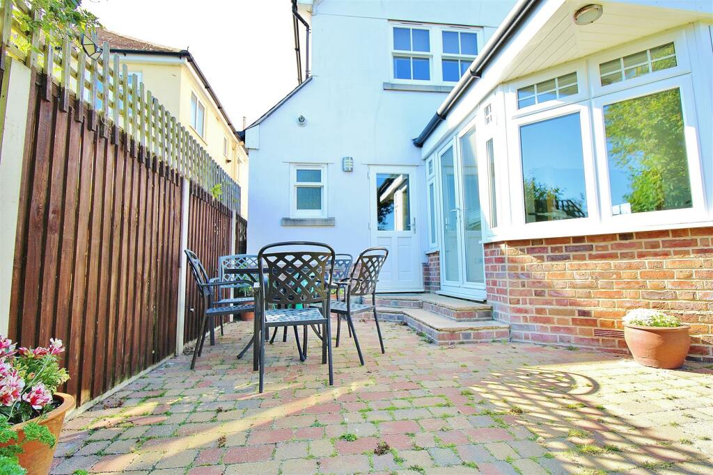 Additional image 39 of Walton Road, Frinton-On-Sea