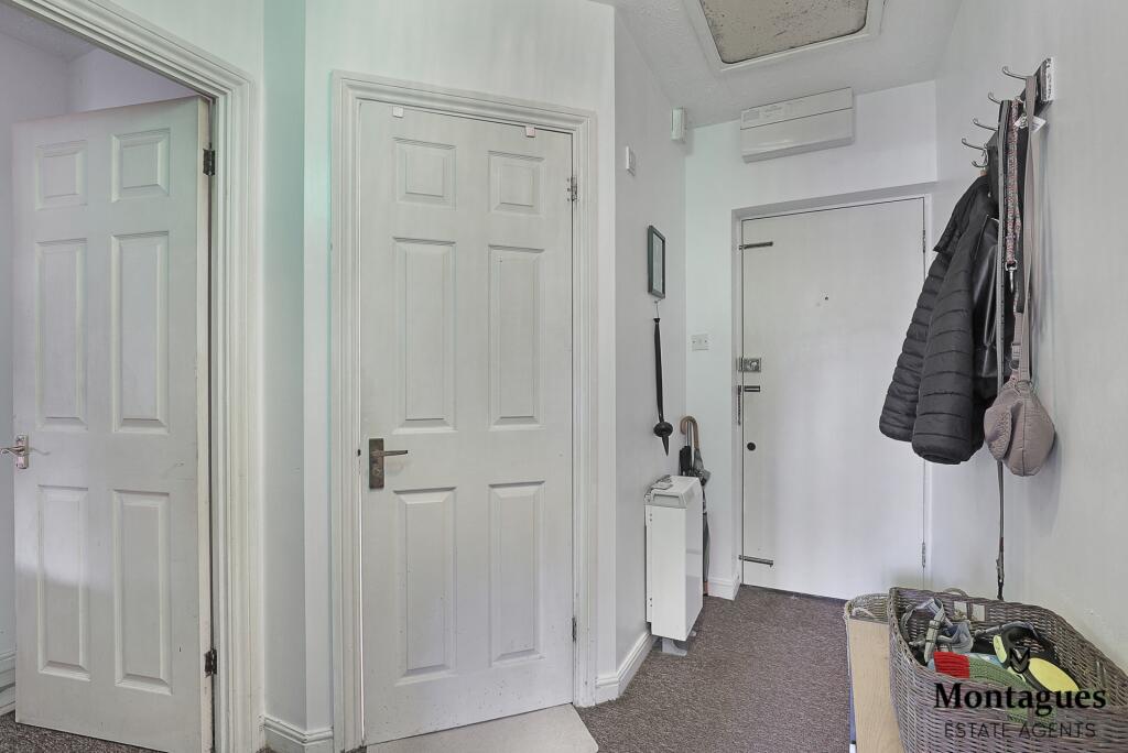 Additional image 7 of Woodland Grove, Epping, CM16