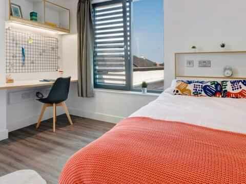 Additional image 2 of Silver Ensuite , Host Student Apartments, Magdalen Street, Colchester, Essex, CO1 2ZT