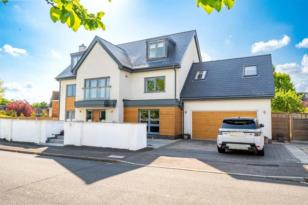 Primary image of Riverside, Dunmow, Essex, CM6