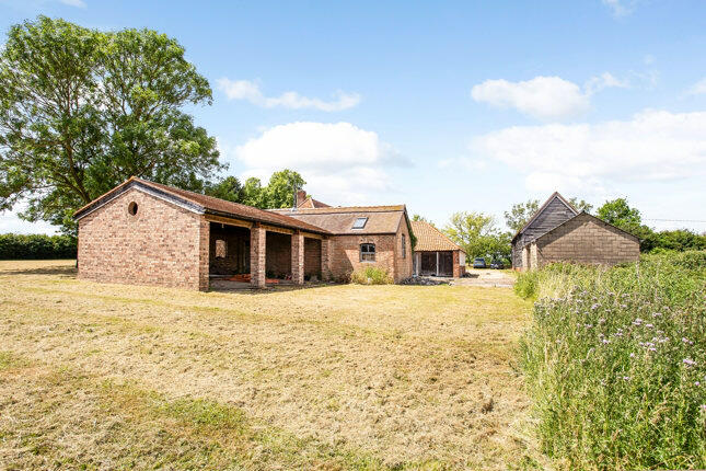 Additional image 16 of Pinchtimber Farm, Epping Upland, Epping, Essex, CM16