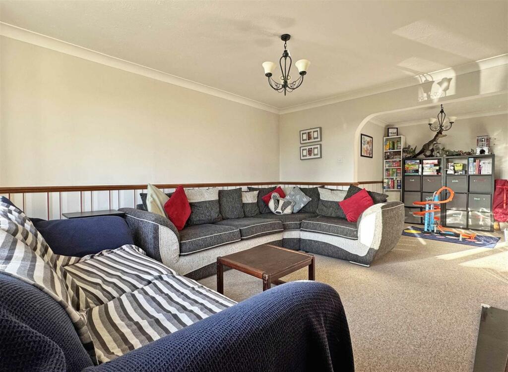 Additional image 5 of Ranks Green, Fairstead, Chelmsford