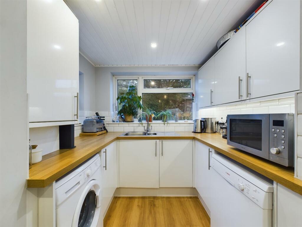 Additional image 6 of Stoats Nest Road, Coulsdon